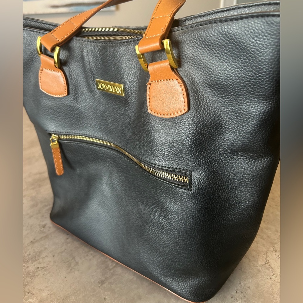 Joy & Iman black leather purse w/matching crossbody on the go bag. - Picture 3 of 8